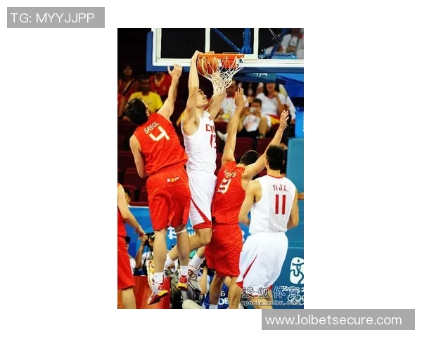 姚明带领球队夺冠的辉煌瞬间与激动人心的庆祝时刻回顾