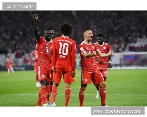 西甲激战拜仁小胜曼联帽子戏法点燃全场激情