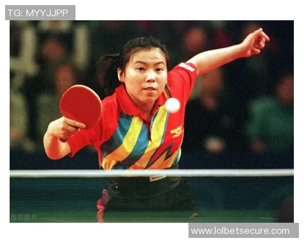 姚明与邓亚萍的传奇对决：两位体育巨星的巅峰时刻与人生启示