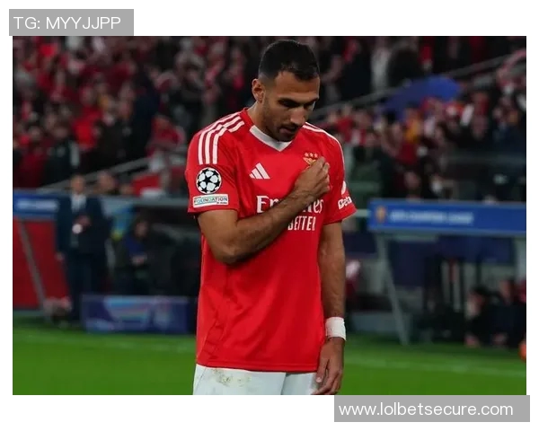 中超精彩对决AC米兰大胜本菲卡帽子戏法引爆全场热情