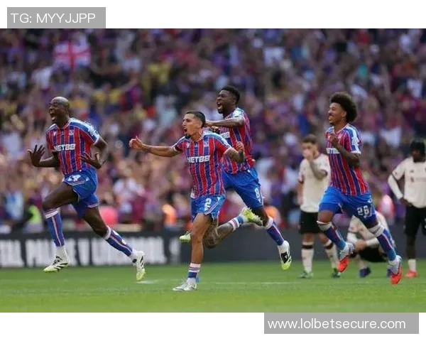 本菲卡大胜利物浦五球狂潮点球大战引发全场热烈反响