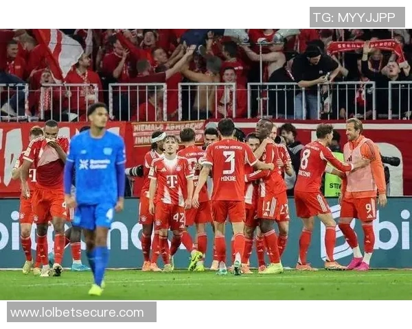 世界杯激战AC米兰险胜那不勒斯红牌争议引发全场热议与十大精彩进球回顾