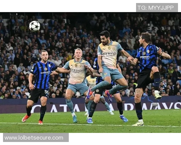 德甲精彩对决国米与莱比锡战成平局乌龙球成比赛转折点引发热议