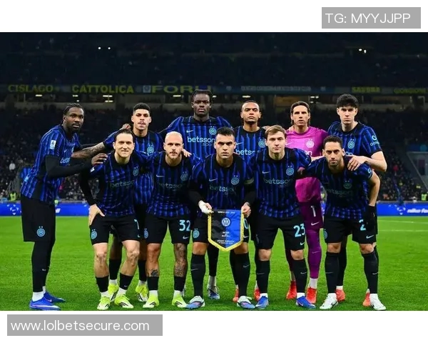 英超激战:那不勒斯与国米平局点球大战引发全场热烈反响 英超激战:那不勒斯与国米平局点球大战引发全场热烈反响