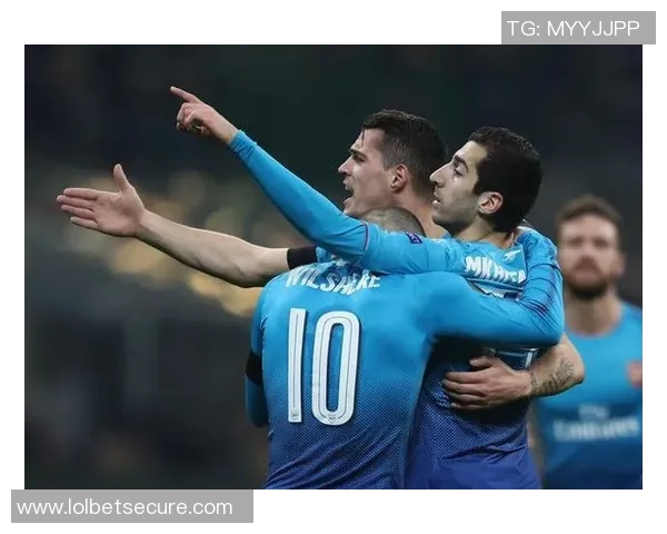 欧联杯精彩对决多特蒙德大胜AC米兰红牌事件引发全场热议