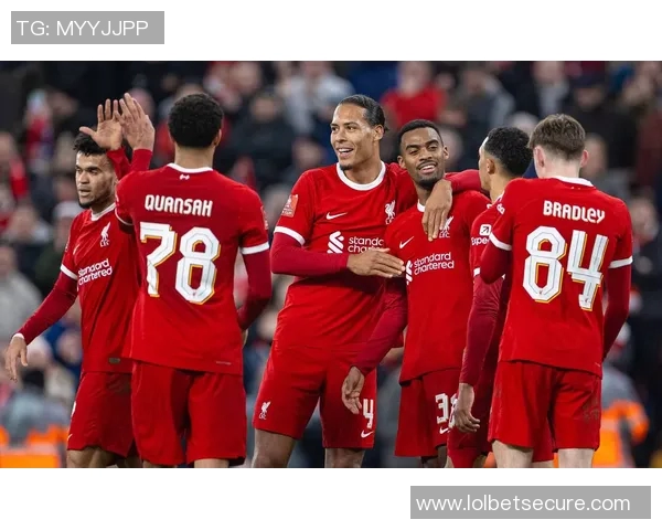 足总杯激战莱比锡与利物浦平局红牌争议引发全场热议