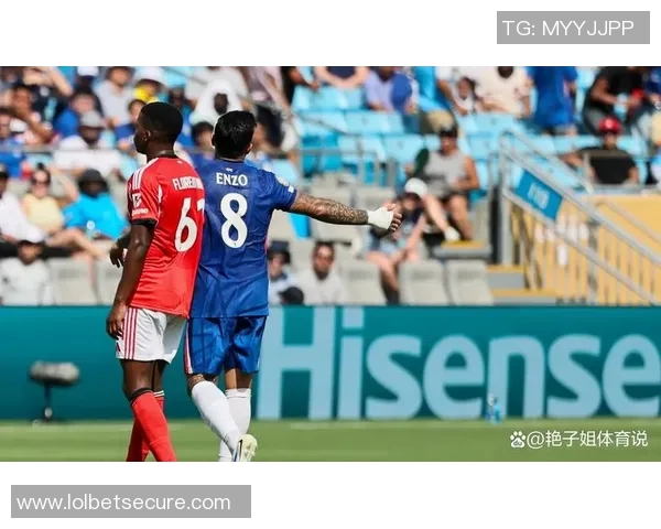 本菲卡狂胜波尔图五球大捷引爆欧联杯赛场激情瞬间集锦