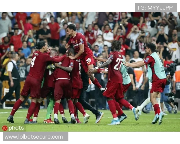 英超激情四射利物浦5-0大胜本菲卡帽子戏法点燃全场热情 英超激情四射利物浦5-0大胜本菲卡帽子戏法点燃全场热情