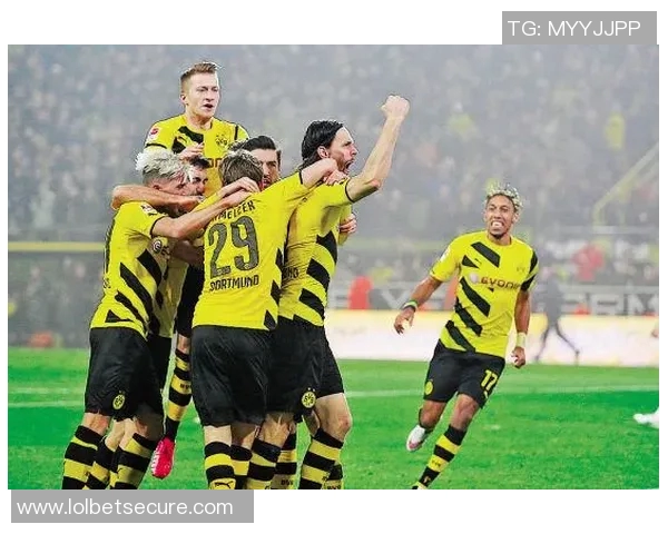 世界杯精彩对决多特蒙德与波尔图战成平局战术分析揭示冷门背后的秘密