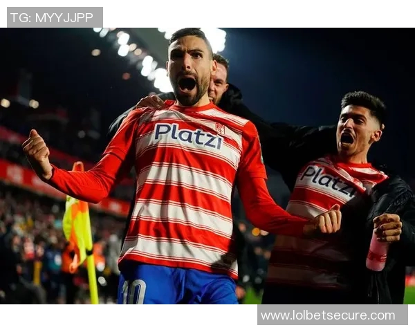 国王杯精彩对决AC米兰大胜曼联展现强大实力与团队默契