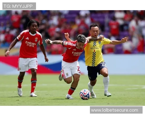 国王杯精彩对决拜仁逆转国米上演帽子戏法引爆全场